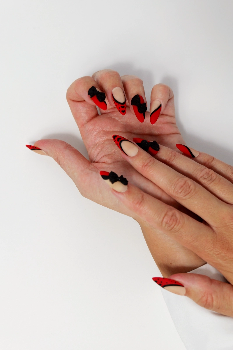 Coquette Rouge